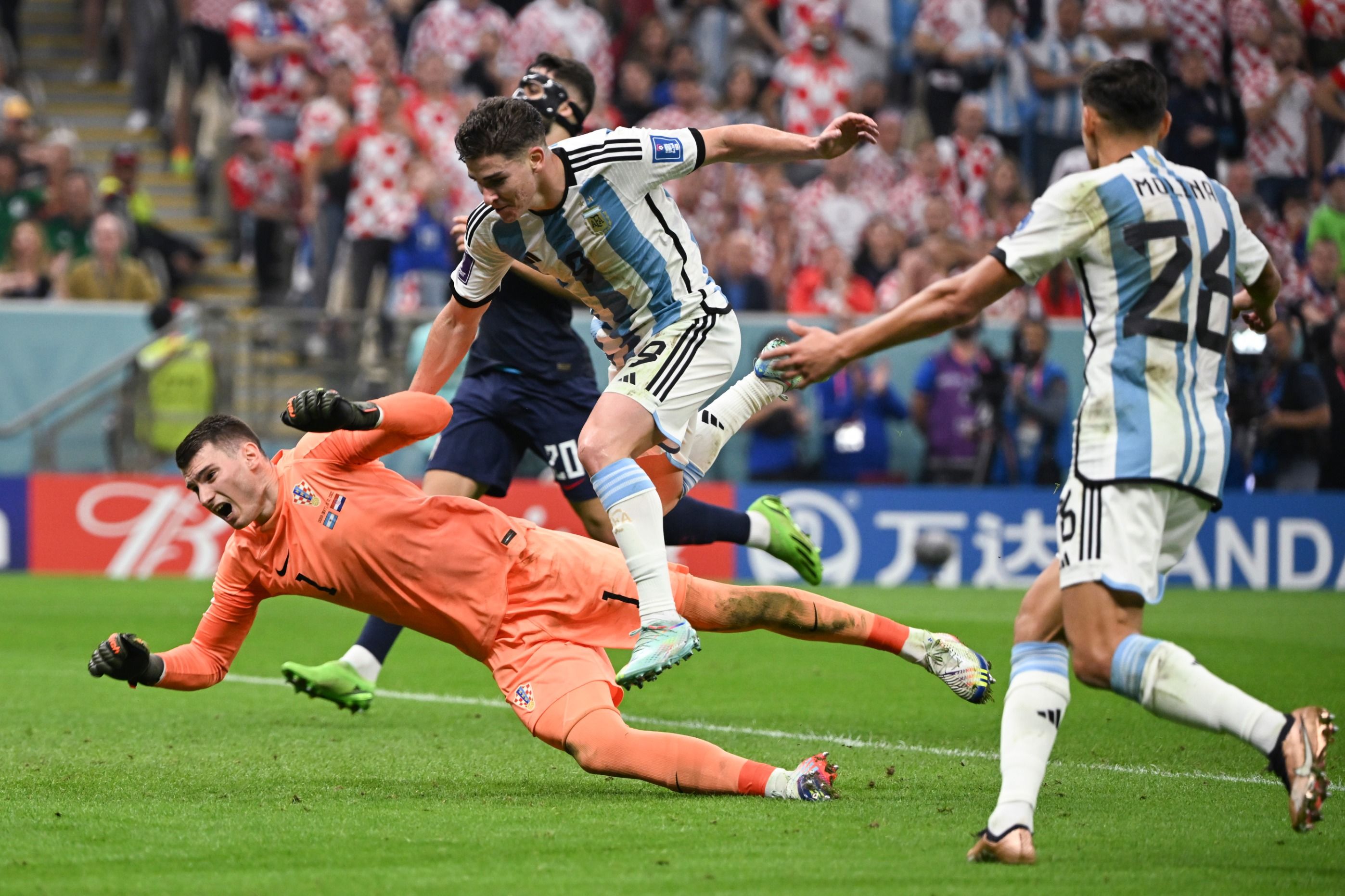 墨西哥选手在比赛中展现出色团队合作精神