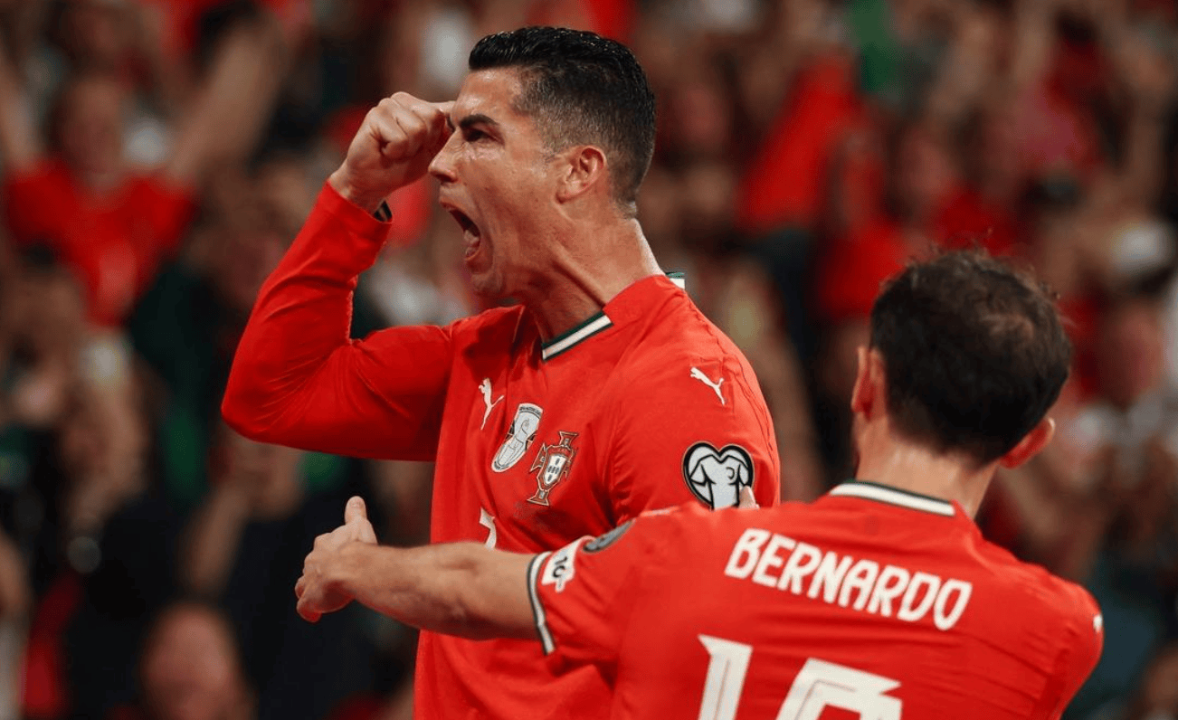 中国男乒32险胜日本队进世乒决赛